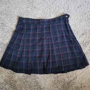 NWT American Eagle Pleated Plaid Skirt